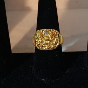 Gold Tone Eagle Ring with Gemstone(CZ)